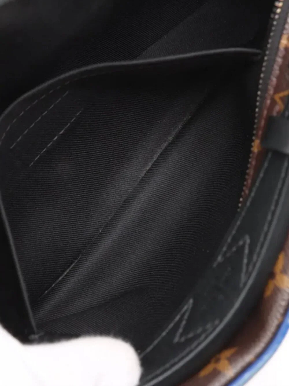 Louis Vuitton Monogram S-Lock Messenger Bag - Picture 9 of 15